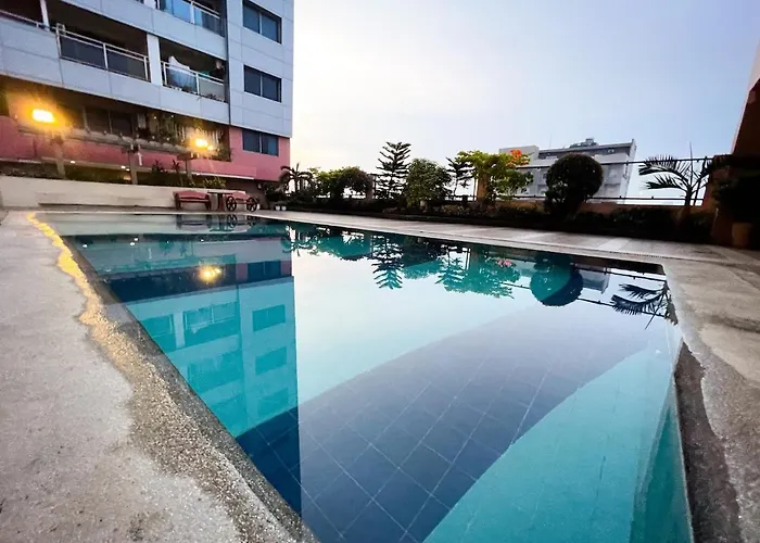Appartement Stunning 3br With Sunset View Near Dolomite Manille